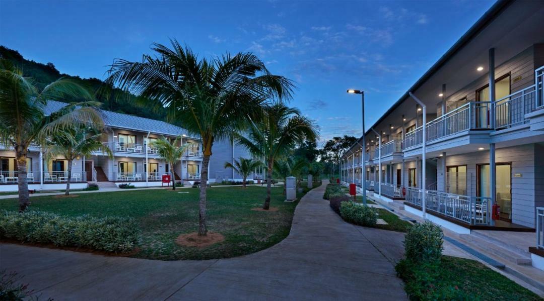 Royale Chulan Cherating Chalet מראה חיצוני תמונה